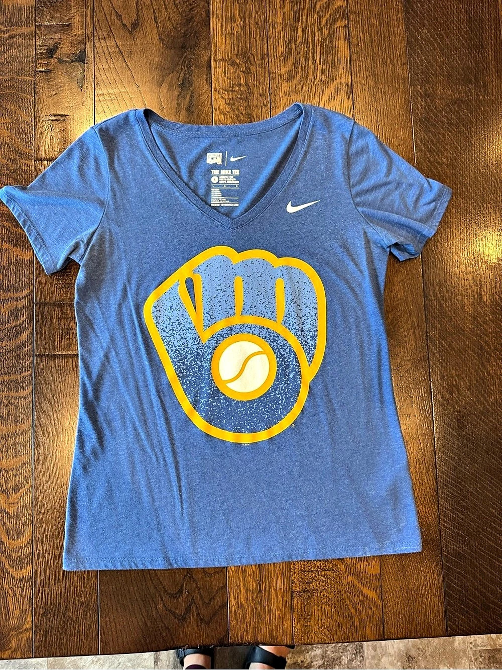 Nike Milwaukee Brewers Cooperstown Collection V-Neck T-Shirt V-Neck Graphic Tee